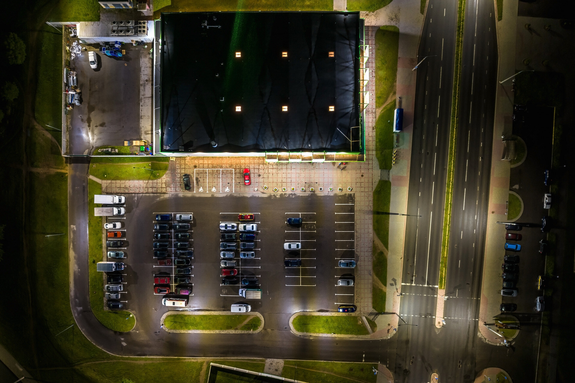 Parking Lot Lighting Calculator & Parking Lot Light Spacing Plan